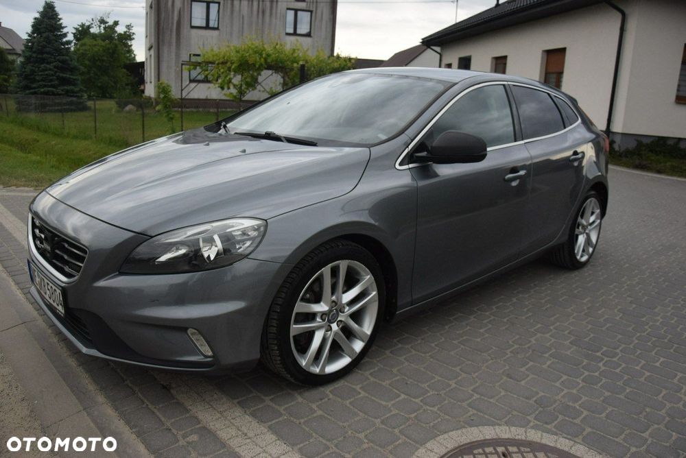 Volvo V40 D4 RDesign - 11