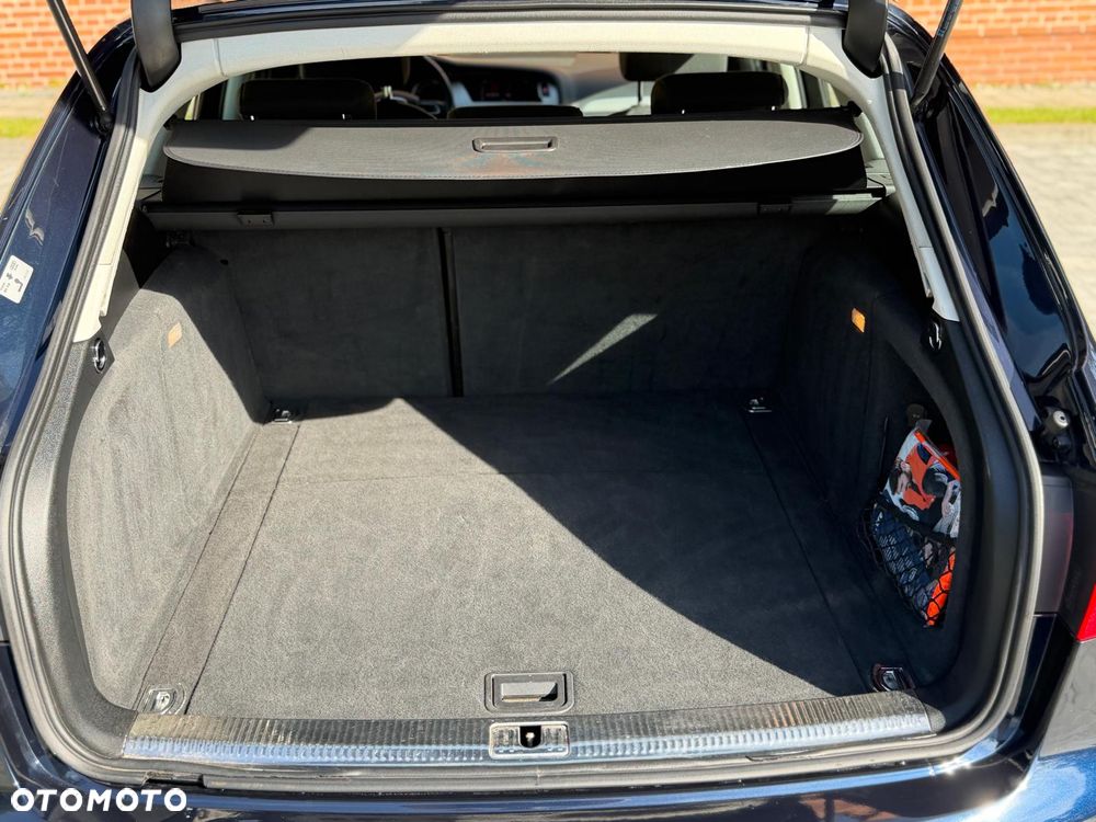 Audi A4 Avant 2.0 TDI DPF Attraction - 18