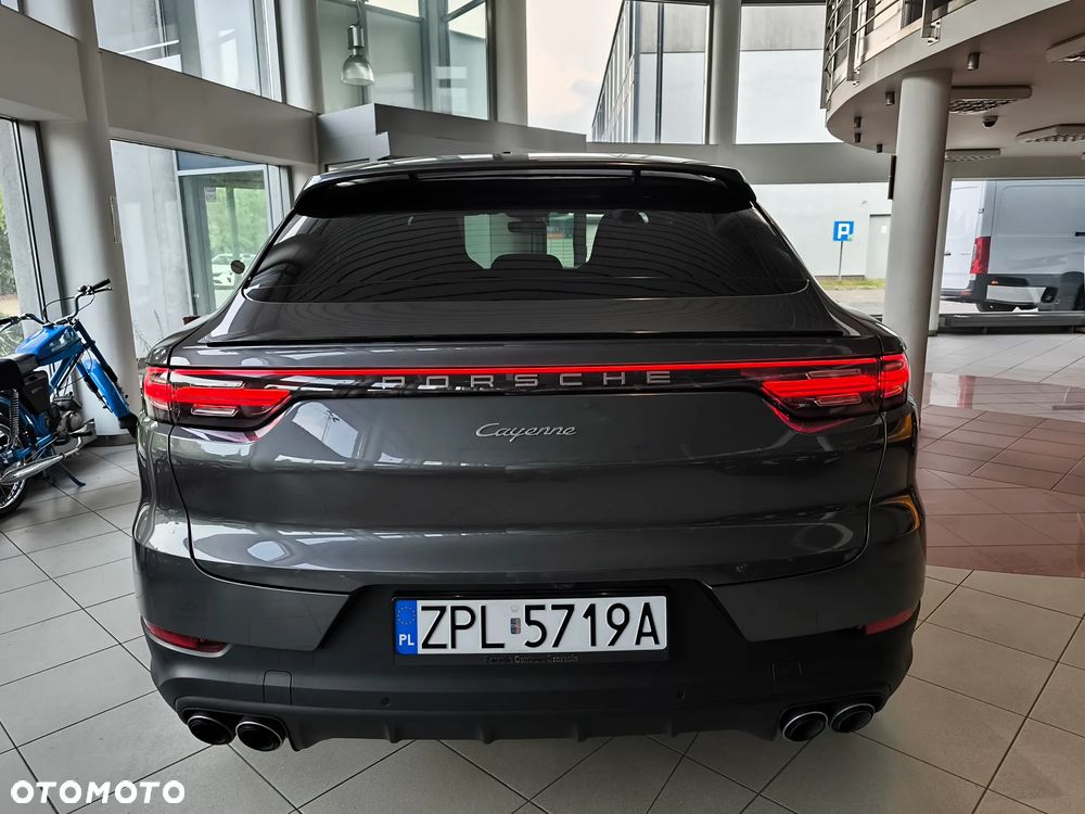 Porsche Cayenne Standard - 9