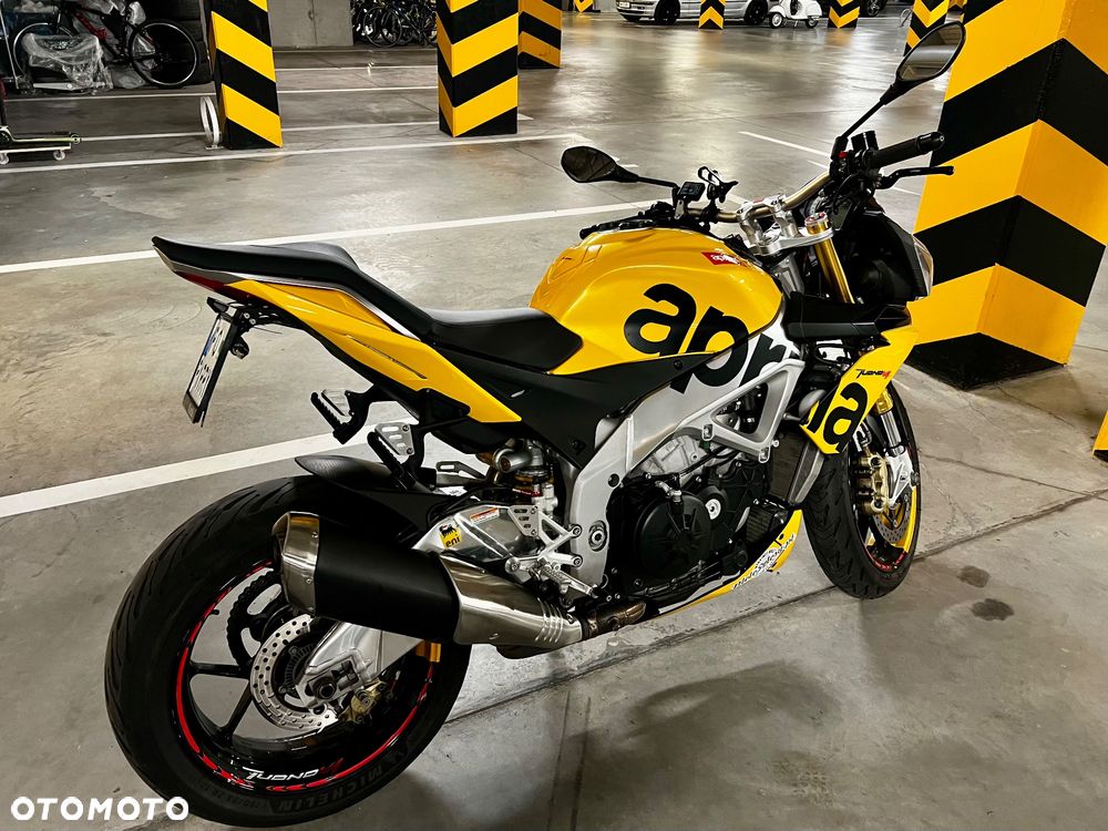 Aprilia Tuono - 1
