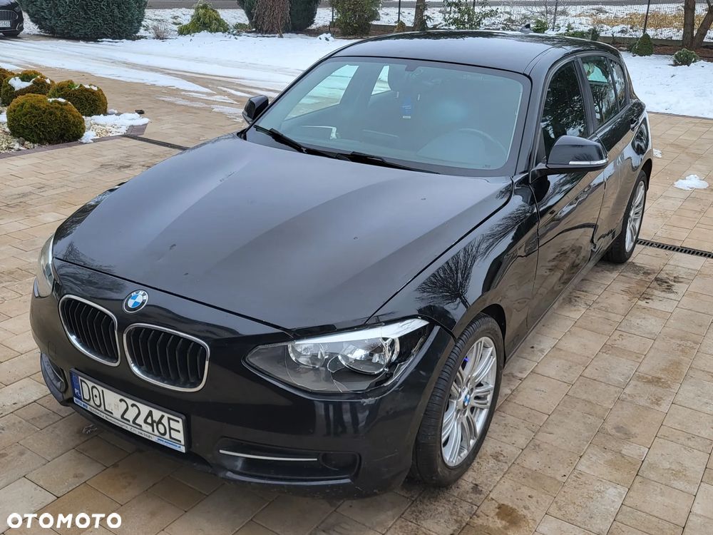 BMW Seria 1 116i Sport Line - 2
