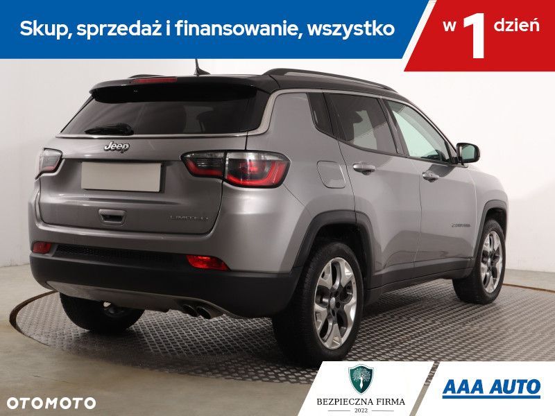 Jeep Compass - 7