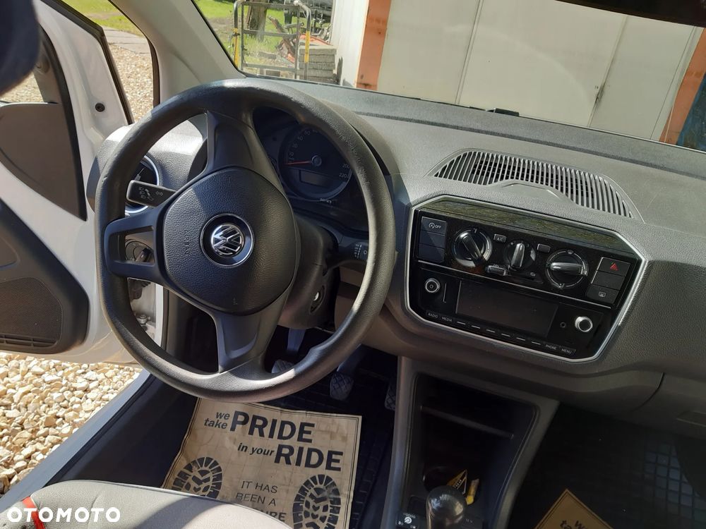 Volkswagen up! 1.0 move - 9