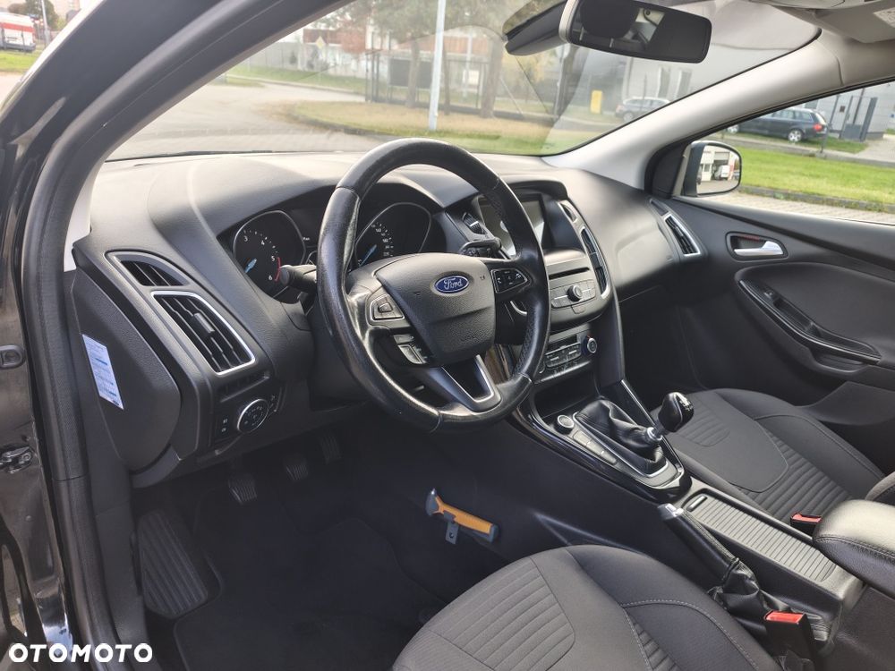 Ford Focus - 7