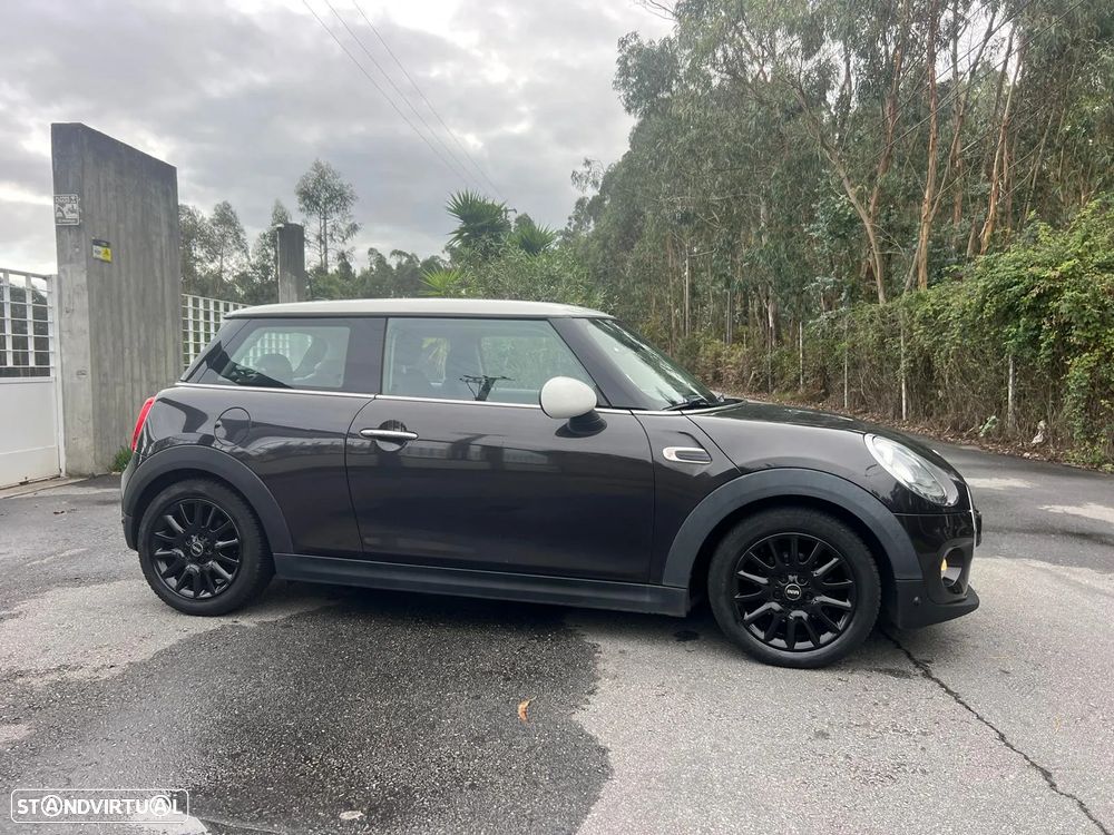 MINI 3 Portas Cooper D - 7