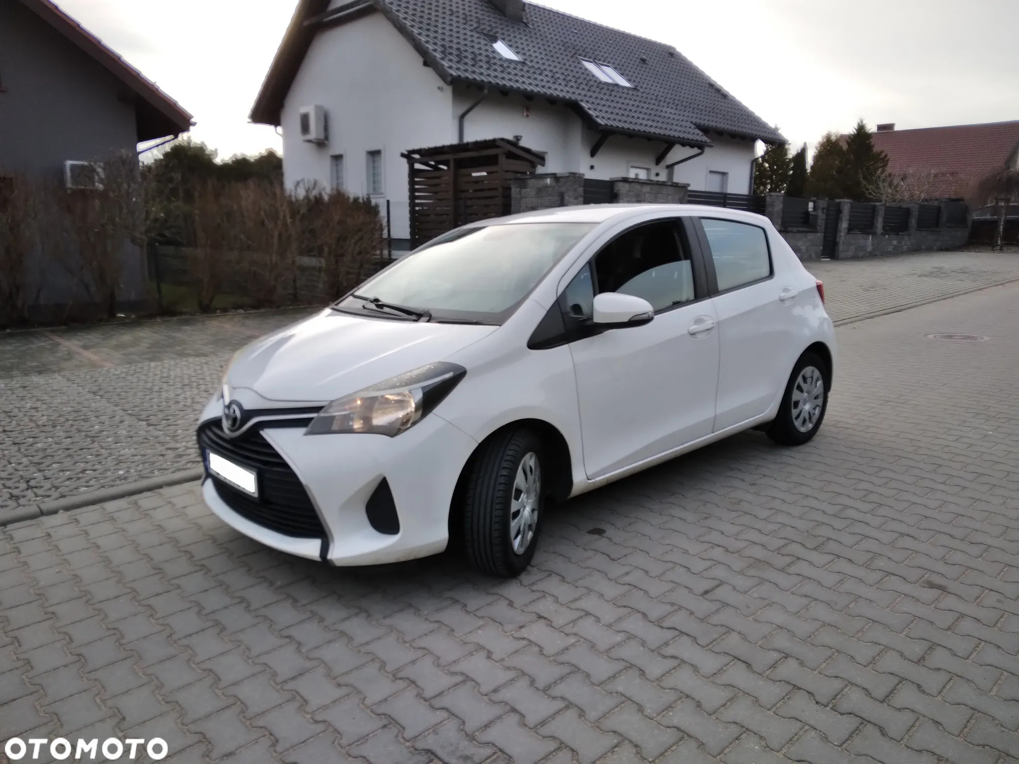 Toyota Yaris 1.0 Active - 22