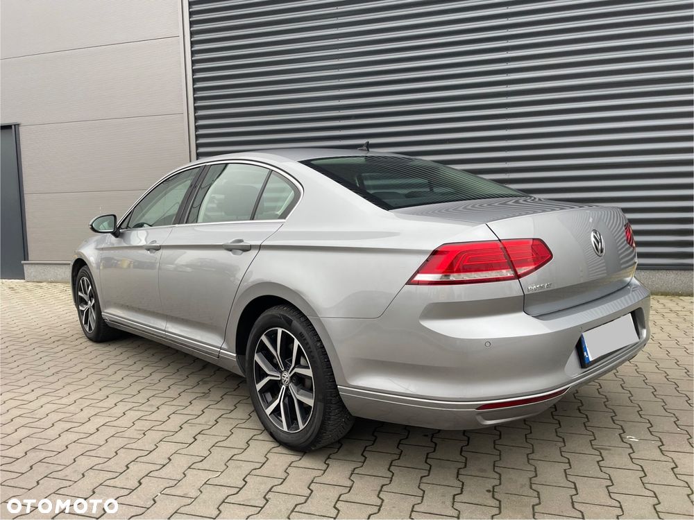 Volkswagen Passat 1.4 TSI BMT Comfortline - 3