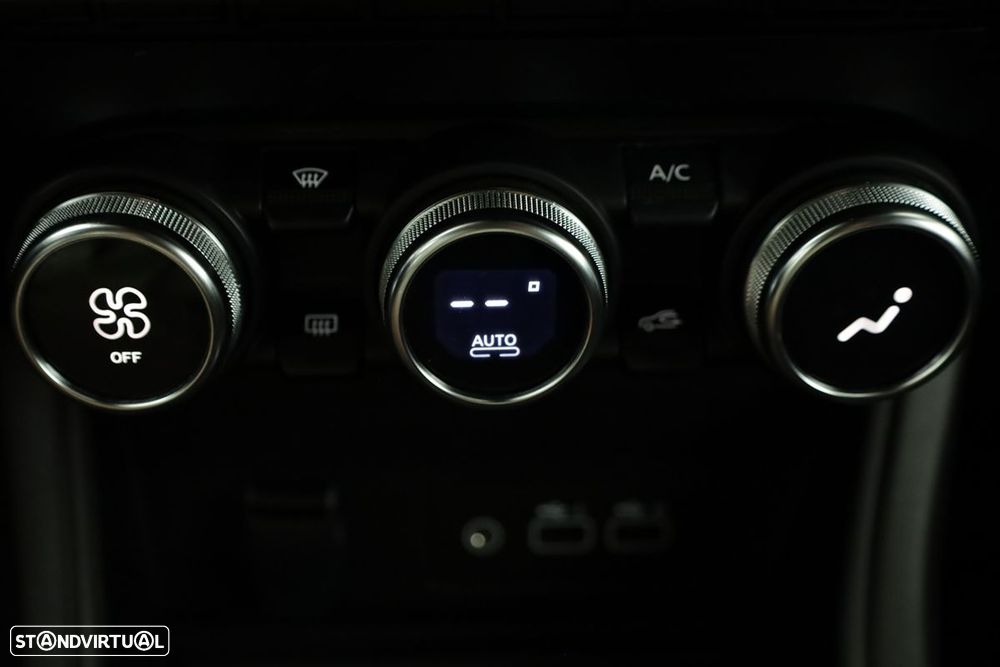 Renault Captur 1.0 TCe Techno - 13
