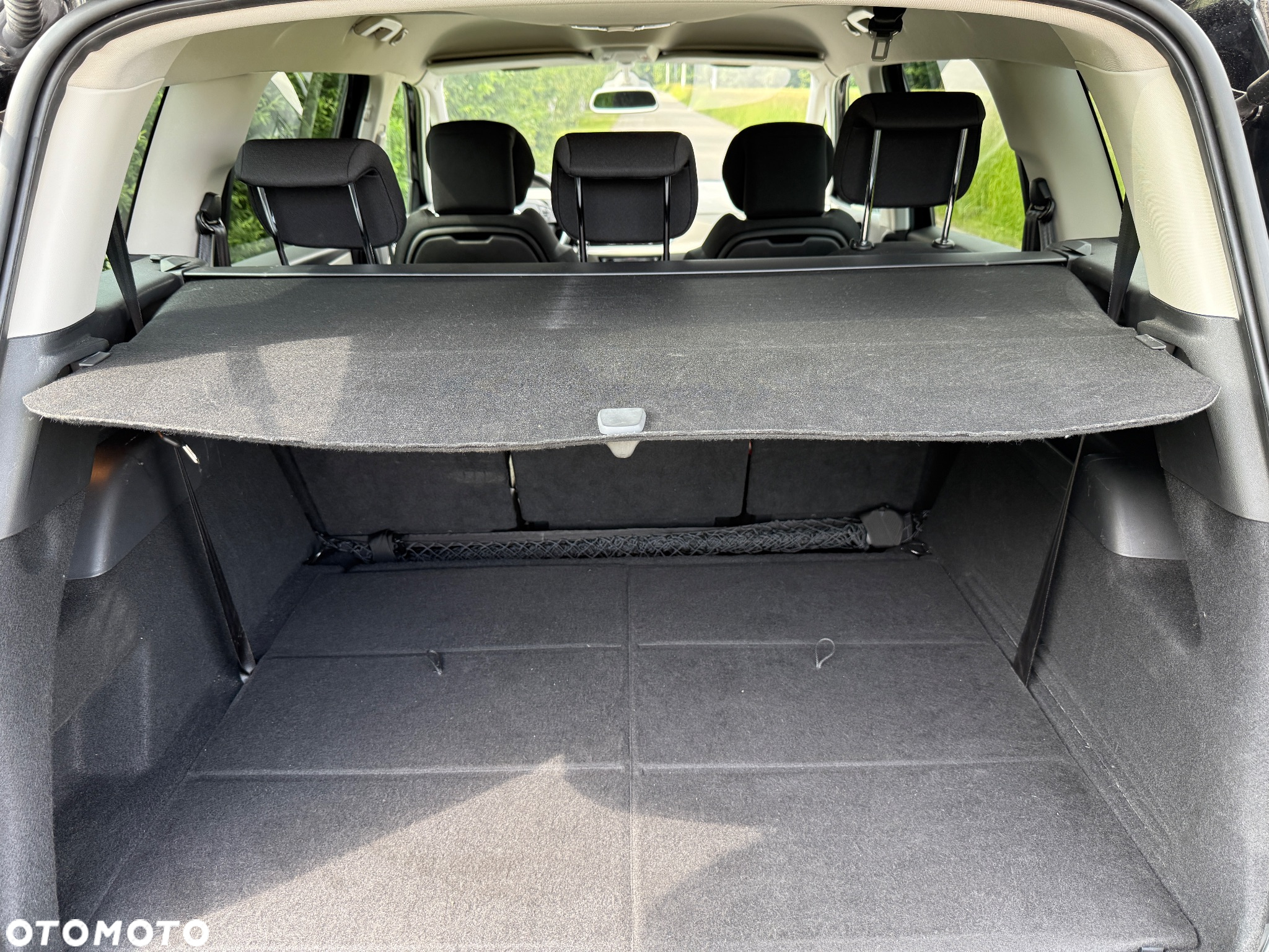 Citroën C4 Grand Picasso - 13