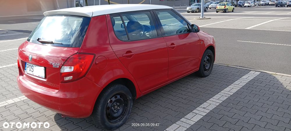 Skoda Fabia 2008 photo 5