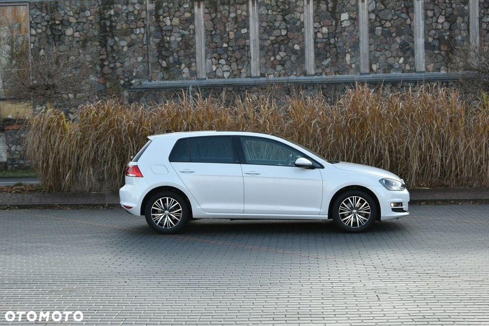 Volkswagen Golf 1.4 TSI BlueMotion Technology Allstar - 6