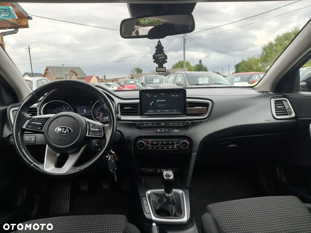 Kia Ceed - 17