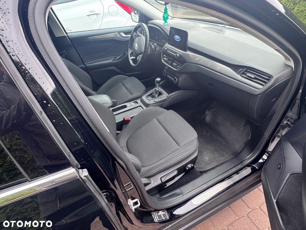 Ford Focus - 9
