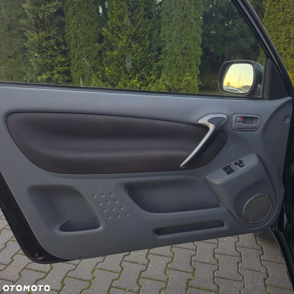 Toyota RAV4 4x2 - 21