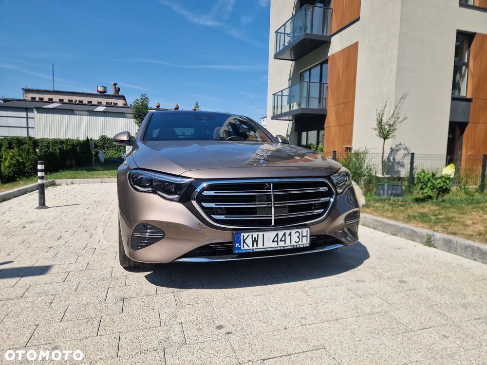 Mercedes-Benz Klasa E 220 d mHEV Exclusive 9G-Tronic - 12