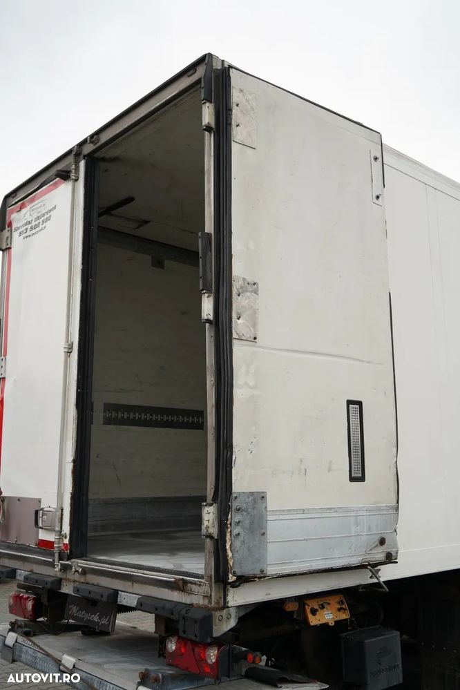 Schmitz Cargobull / REFRIGERAT / THERMO KING / DHOLLANDIA LIFT / COȘ PENTRU PALEȚI / SAF - 16