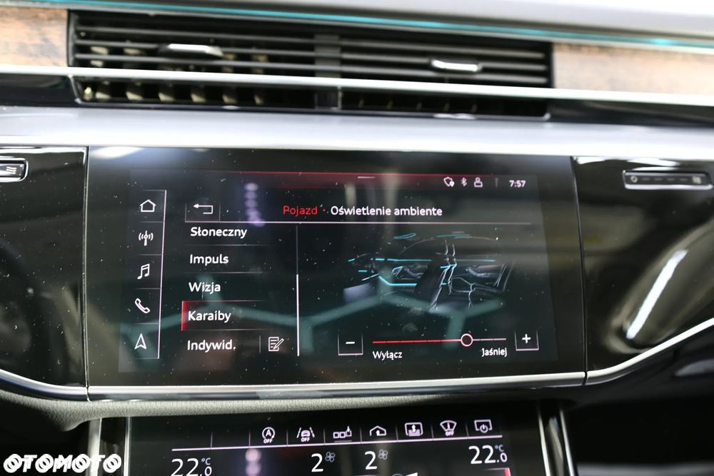 Audi A8 L 55 TFSI mHEV Quattro Tiptr - 34