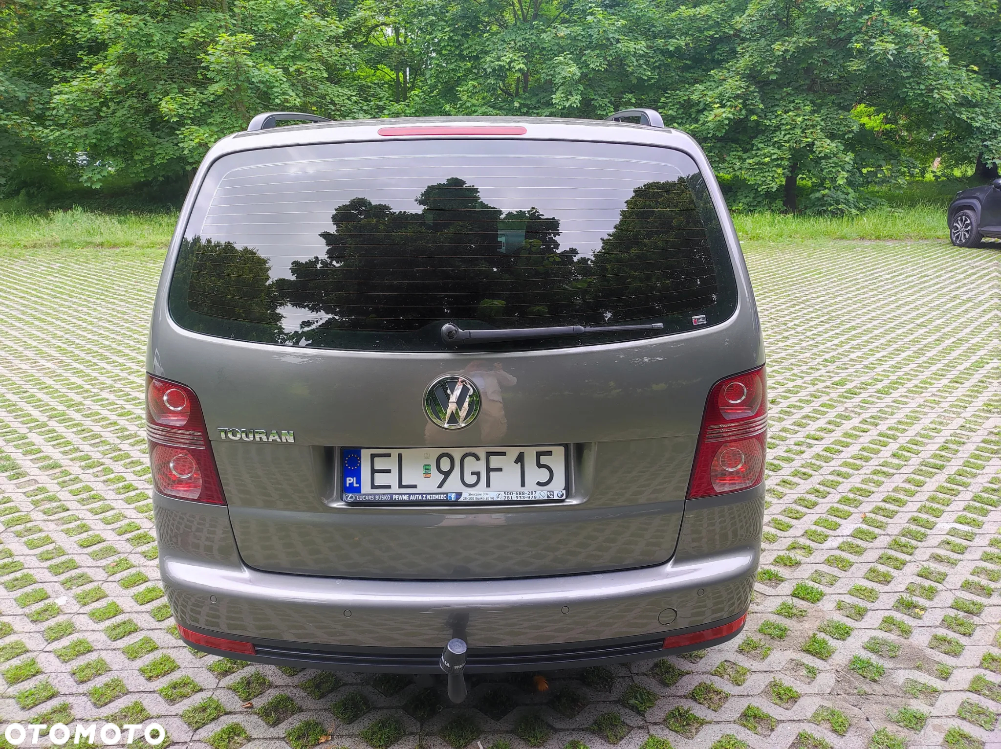 Volkswagen Touran - 16
