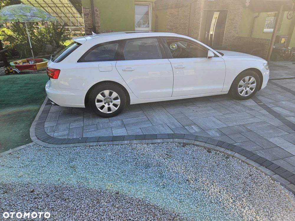 Audi A6 - 4