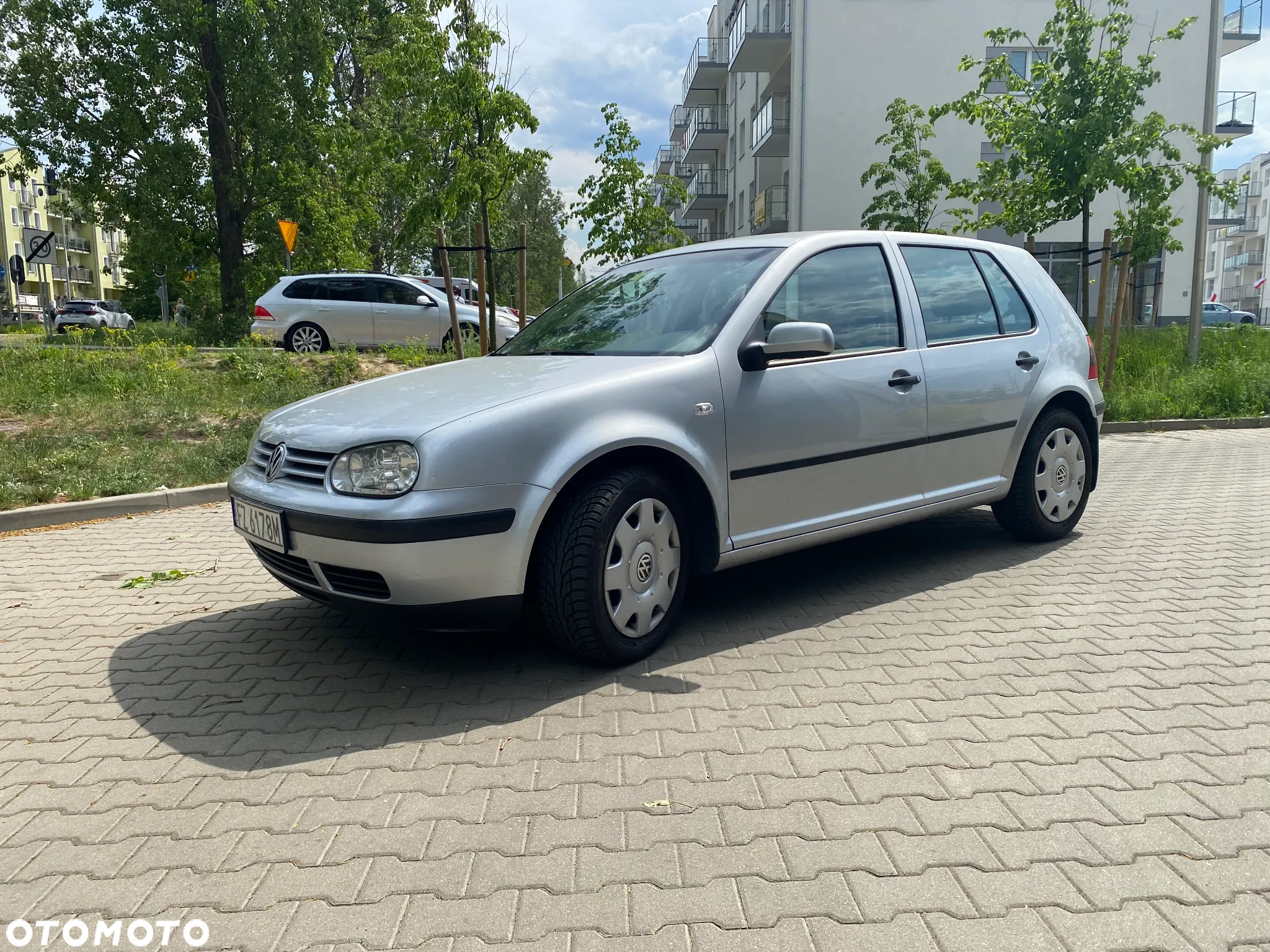 Volkswagen Golf 1.9 TDI DPF Trendline - 2