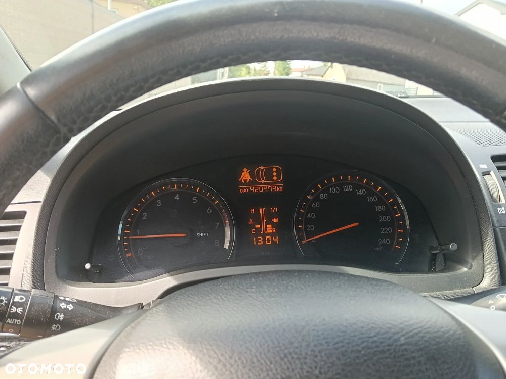 Toyota Avensis 1.8 Luna - 3
