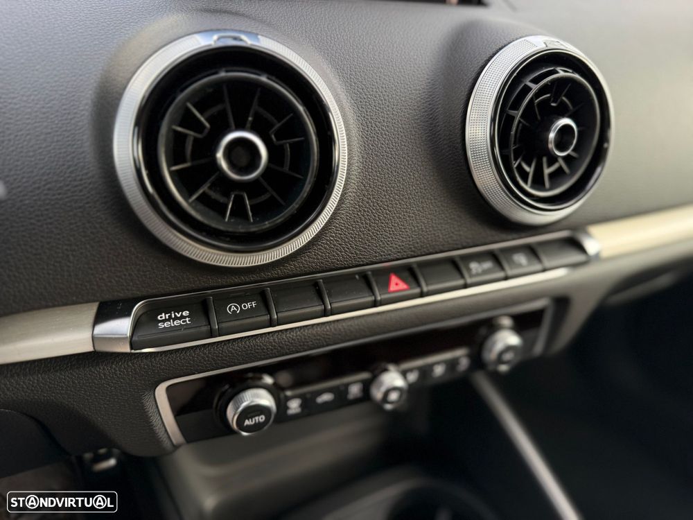 Audi A3 Limousine 1.6 TDI S-line - 41