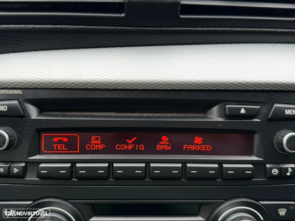 BMW 118 d Pack M - 37