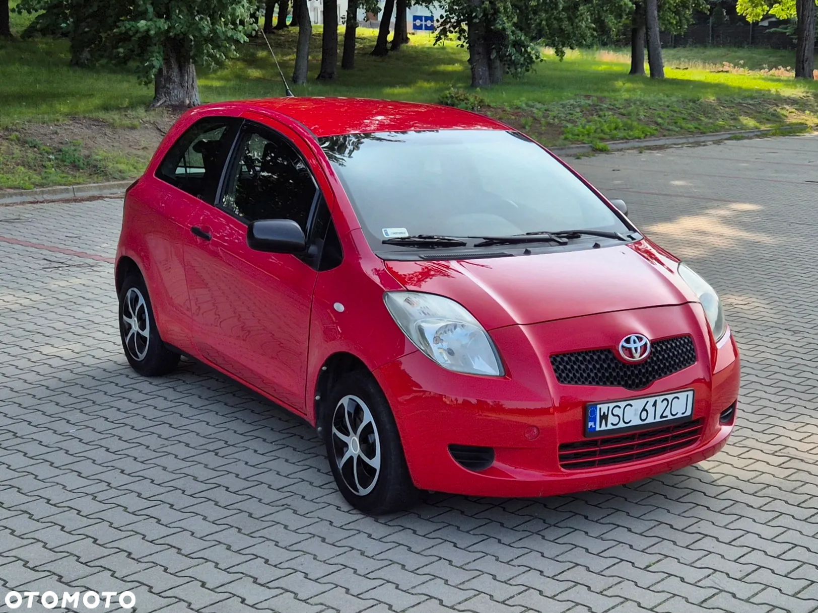 Toyota Yaris - 1