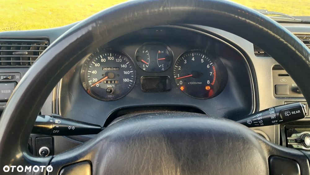 Toyota RAV4 2.0 Special - 9