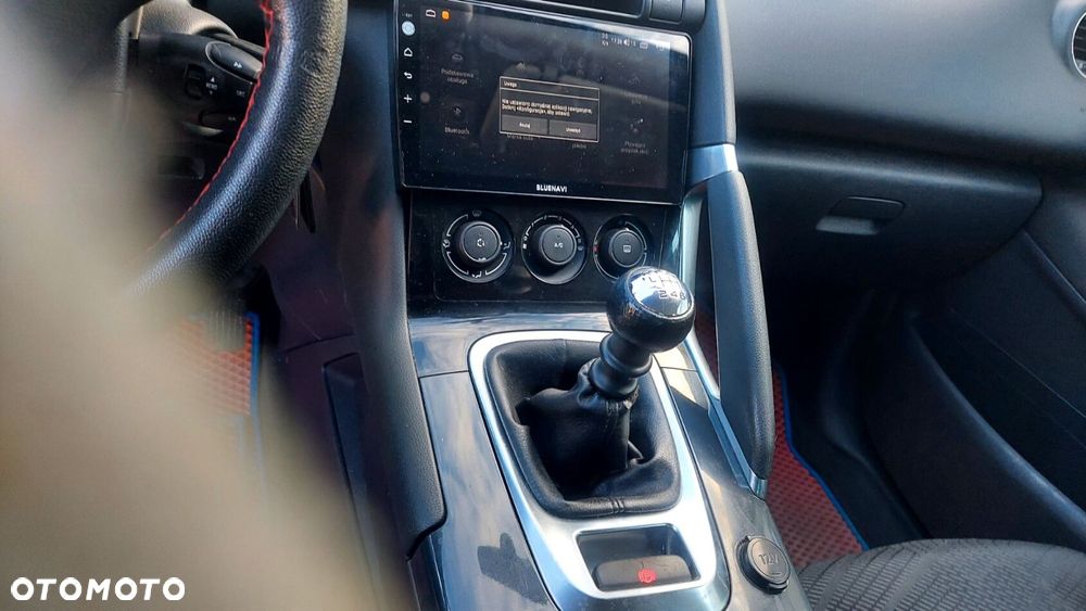 Peugeot 3008 1.6 HDi Premium - 14