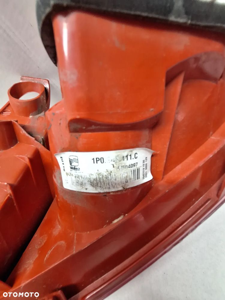 LAMPA TYLNA NAROŻNA  LEWA -SEAT LEON II /2005 ROK /EUROPA - 3