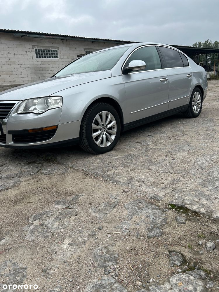 Volkswagen Passat 2.0 FSI Automatik Highline - 13