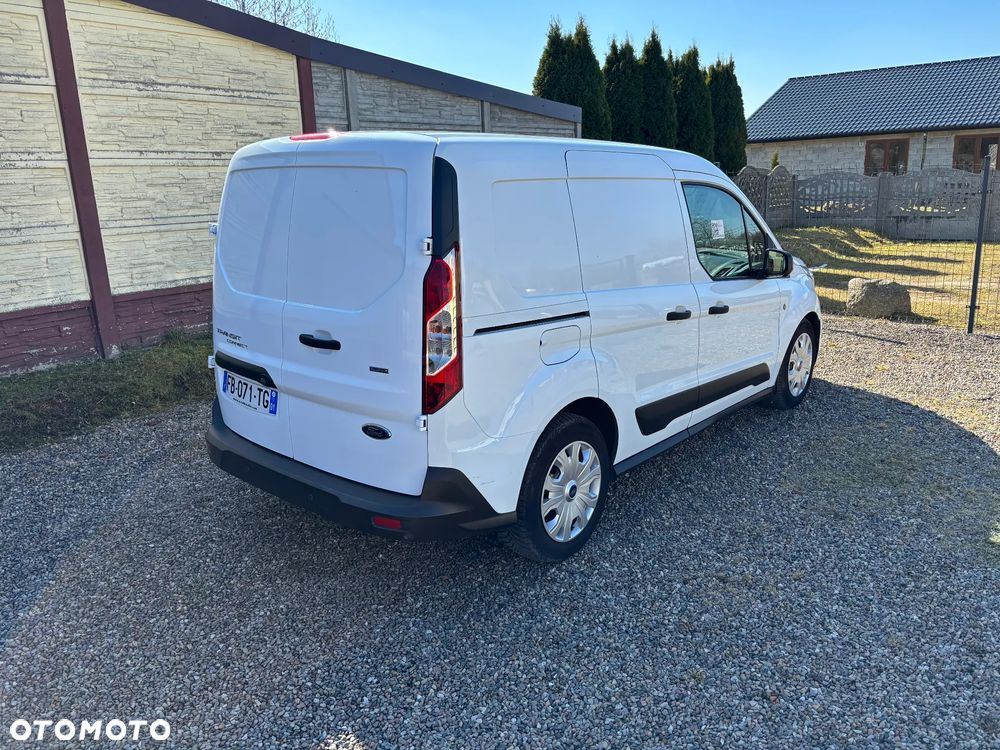 Ford TRANSIT CONNECT - 3