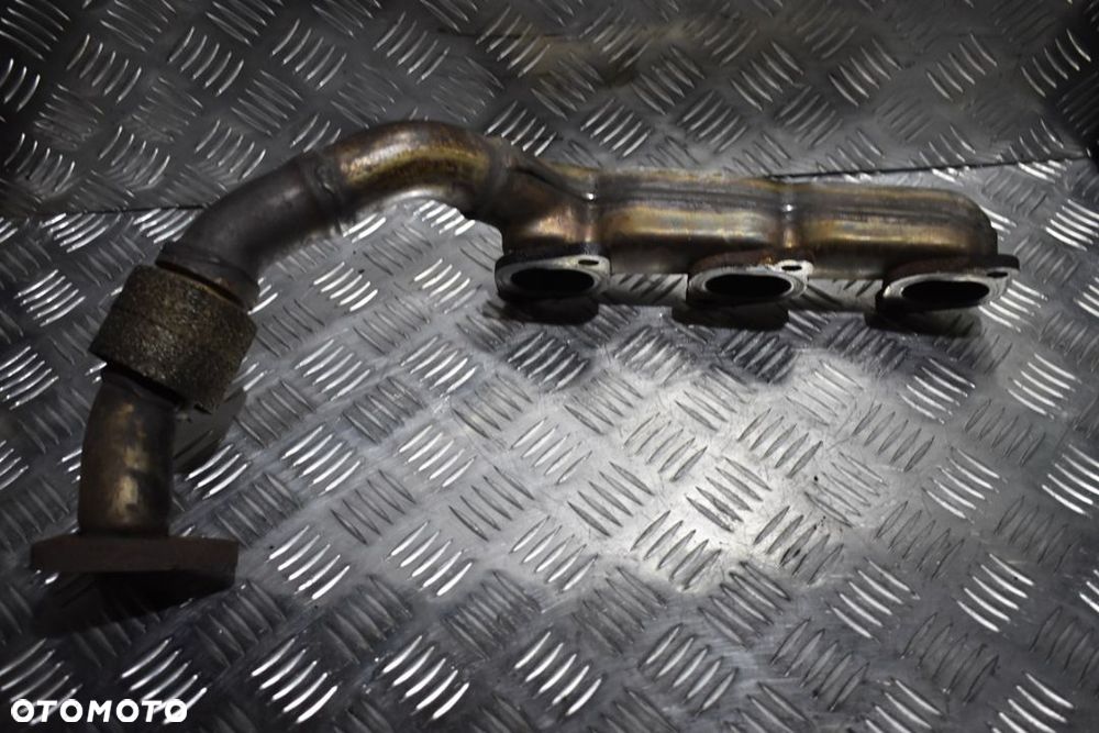 Mercedes 3.0 CDI Kolektor wydechowy prawy 6421420002