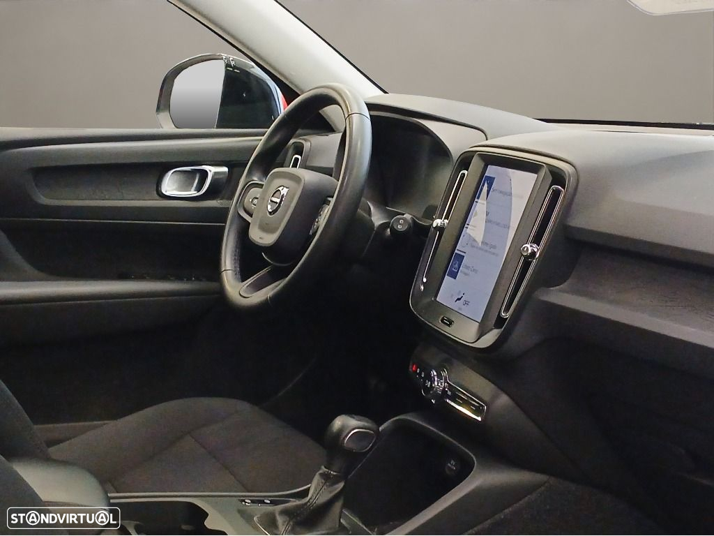 Volvo XC 40 1.5 T2 Momentum - 13