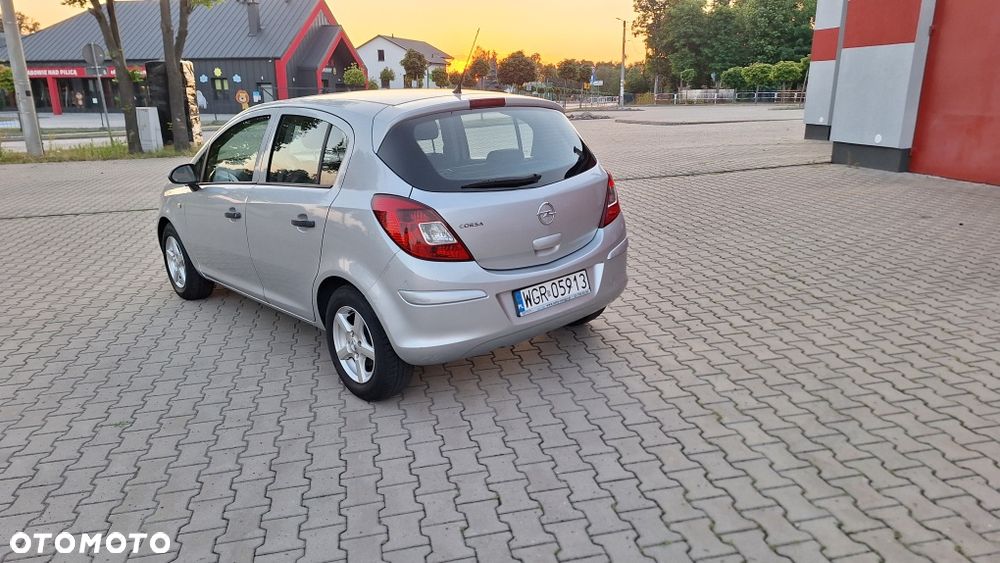 Opel Corsa - 5