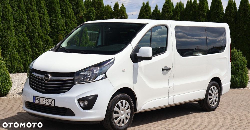 Opel Vivaro - 10