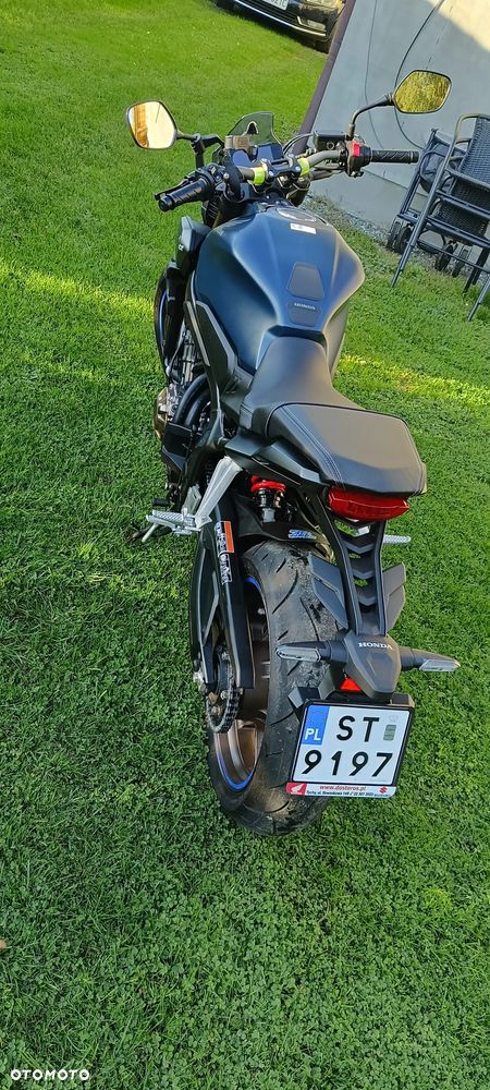 Honda CB - 4