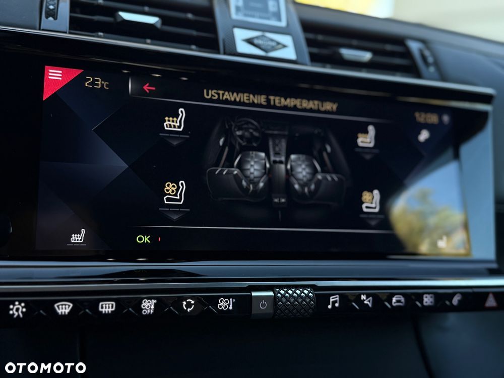 DS Automobiles DS 7 Crossback 2.0 BlueHDi Louvre - 23