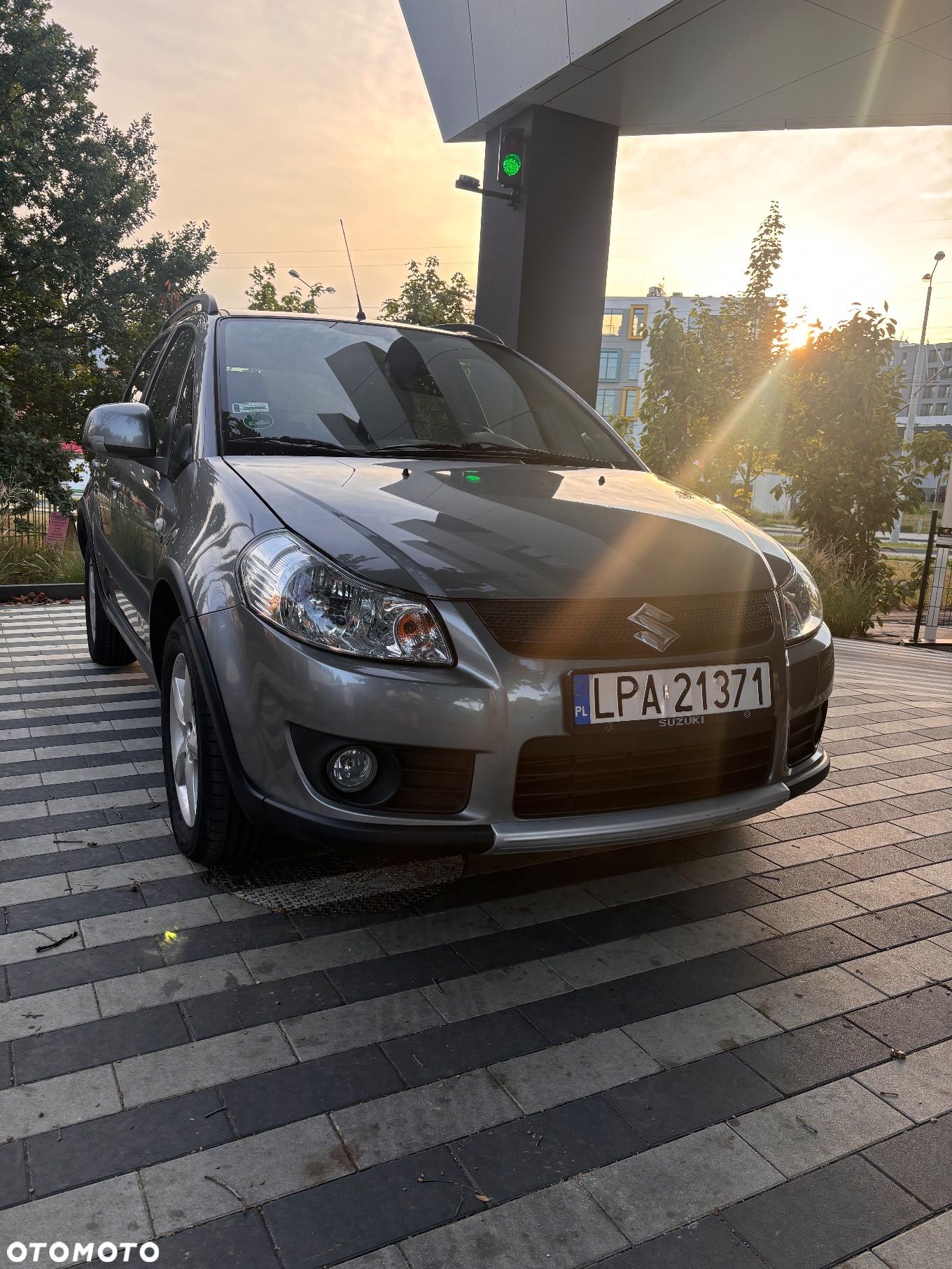 Suzuki SX4 1.9 DDiS DPF 4x4 Comfort - 2