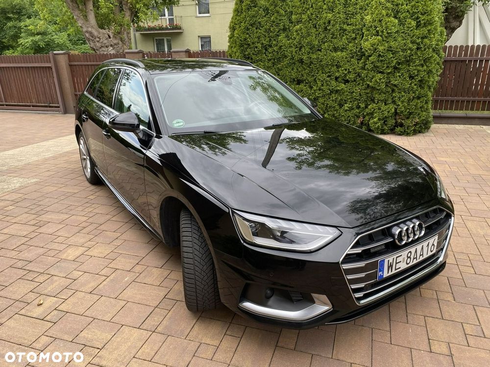 Audi A4 Avant 40 TFSI quattro S tronic advanced - 4