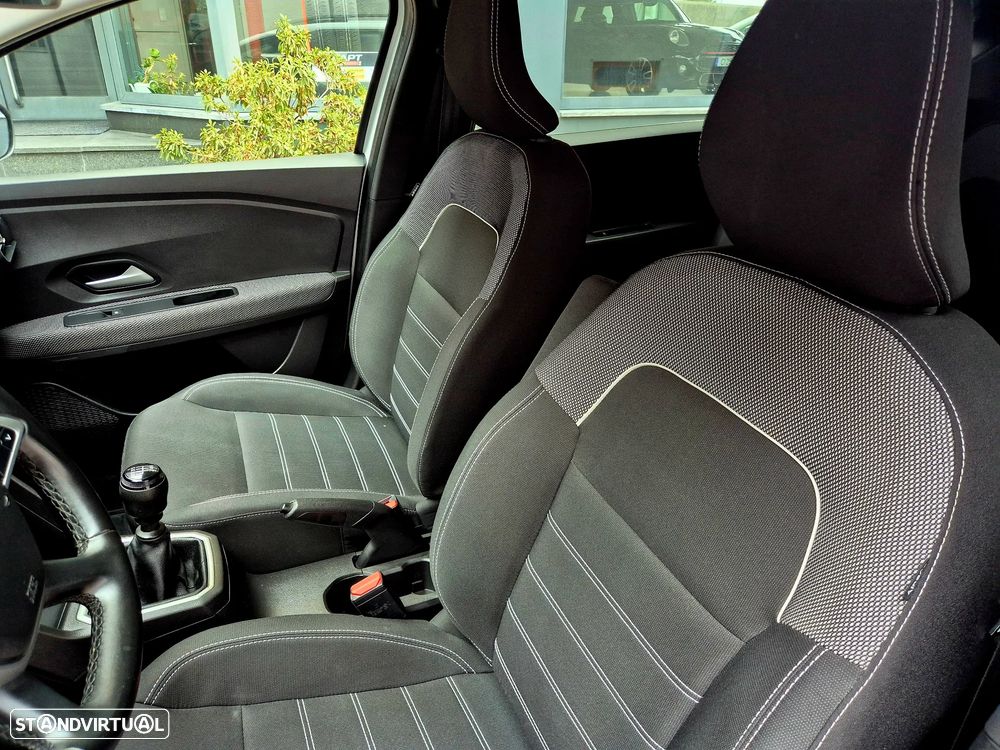 Dacia Jogger 1.0 ECO-G Extreme 7L Bi-Fuel - 21