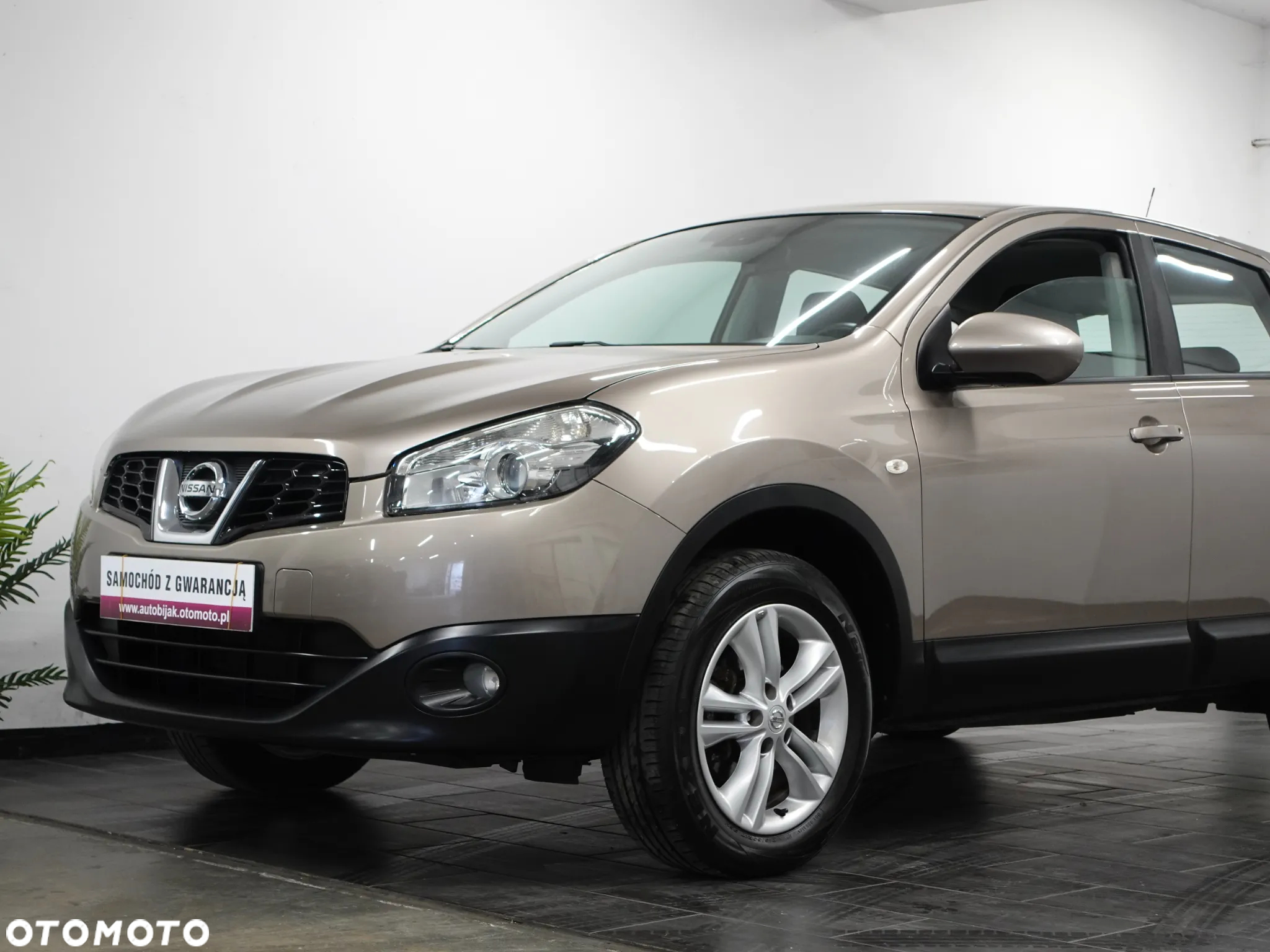 Nissan Qashqai - 16