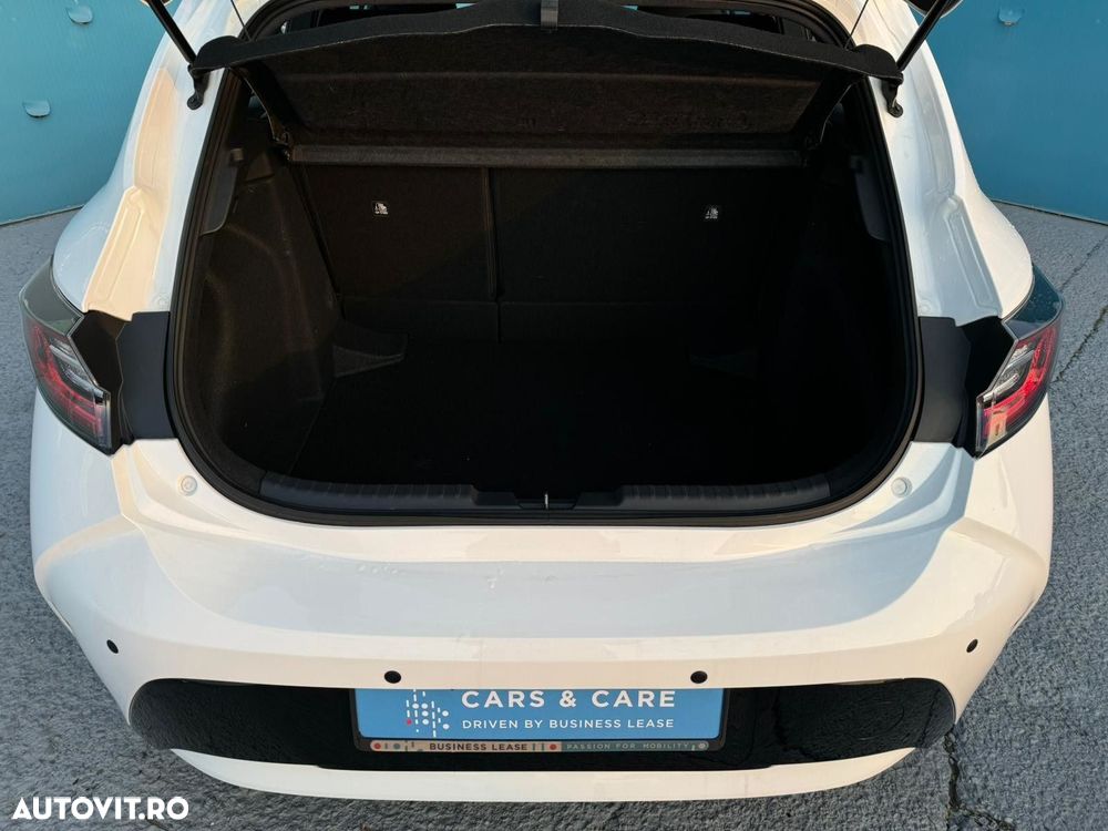 Toyota Corolla 1.8 HSD Eco - 13