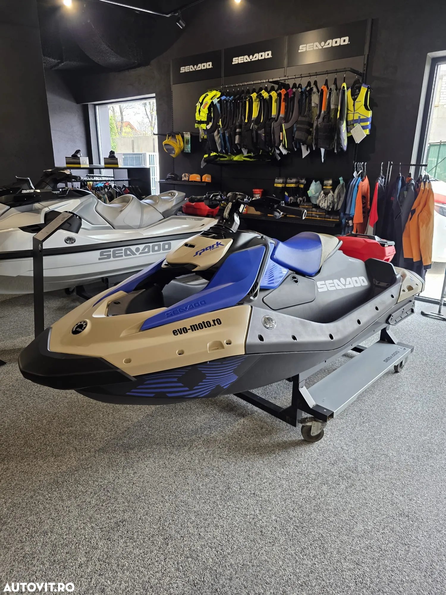 Can-Am Altul - 8