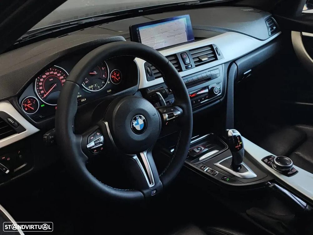 BMW 320 d Auto Pack M - 32