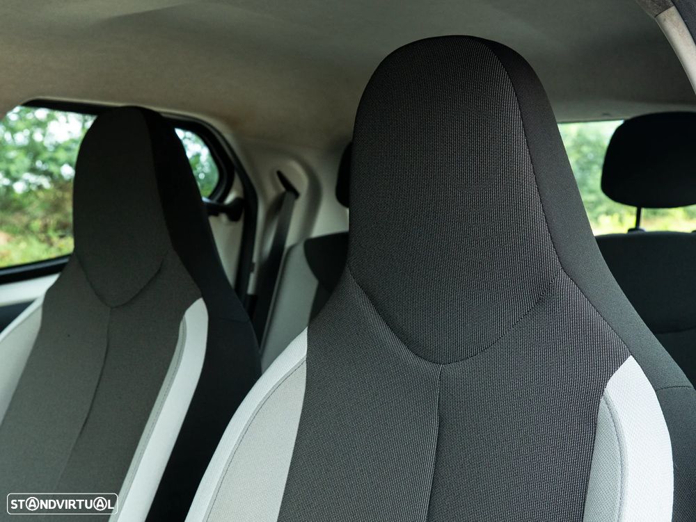 Toyota Aygo - 12