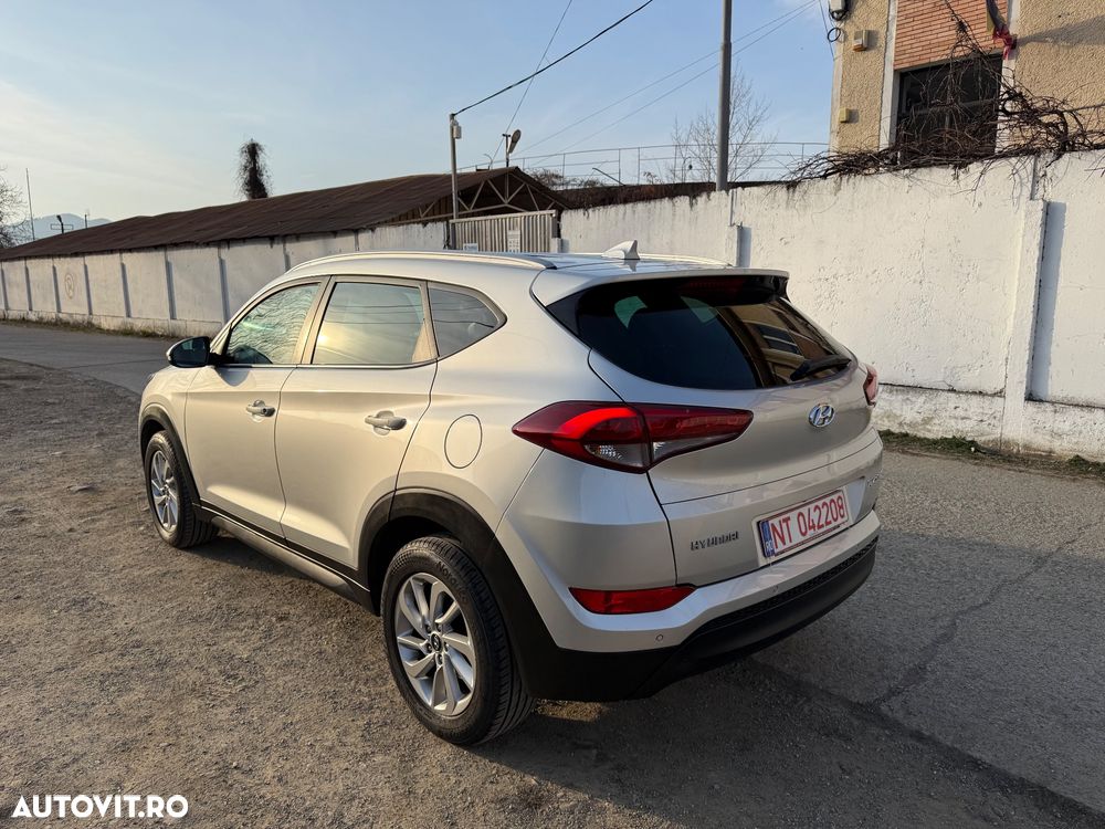 Hyundai Tucson blue 1.7 CRDi 2WD Style - 4