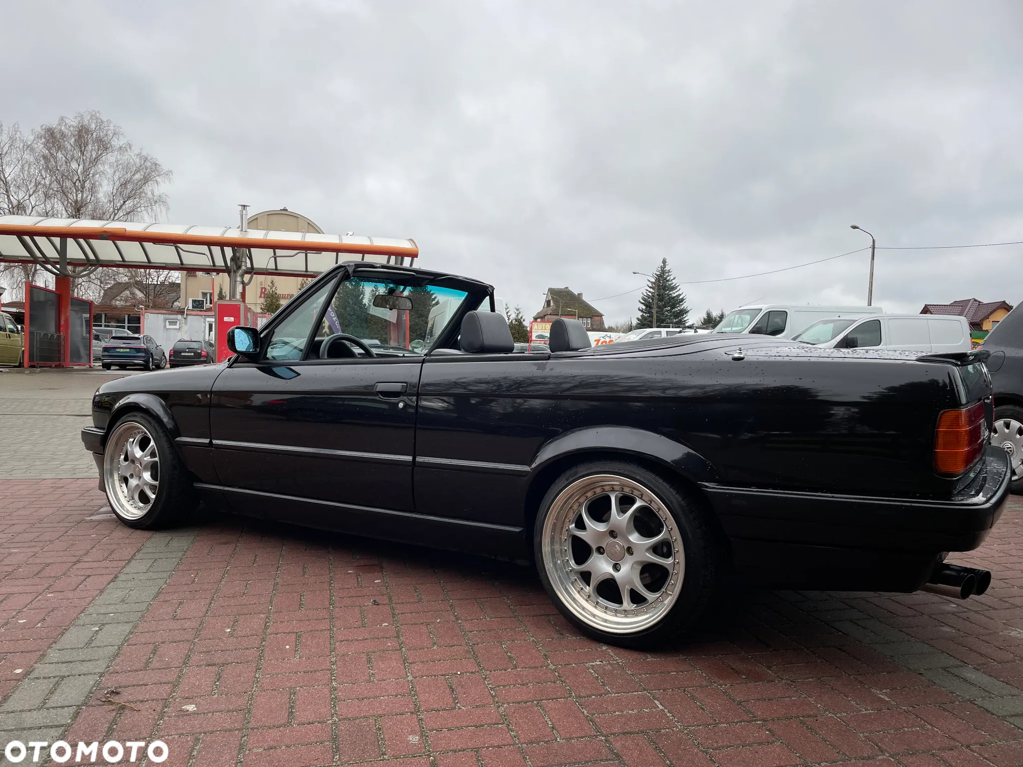 BMW Seria 3 325i - 17