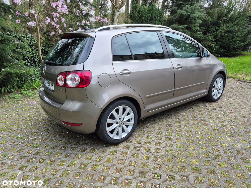 Volkswagen Golf Plus 2.0 TDI DPF Highline - 3
